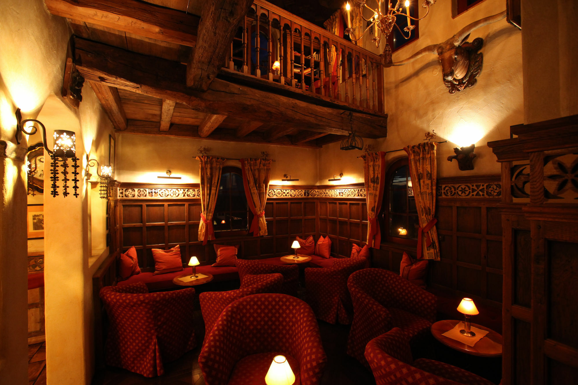 4-Sterne Burghotel Castillo Alcazar, Europa-Park Freizeitpark & Erlebnis-Resort Rust Buitenkant foto